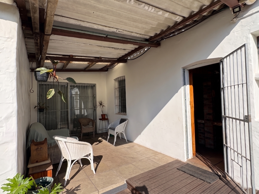 5 Bedroom Property for Sale in Quigney Eastern Cape